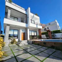 ویلادوبلکس-مبله-رویان-آسانسوردارسندتک-برگ