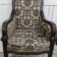 مبل ۷نفره(۱ سه نفره و ۴ تک نفره )به اضافه جلو مبلی|مبلمان خانگی و میز عسلی|سیرجان, |دیوار