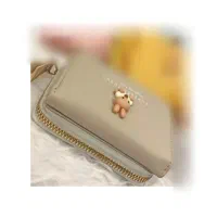 کیف گمشده با کارت ملی و کارت های بانکی
