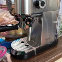 نو فقط برای عکس از کارتن بیرون آوردم