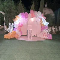 بادکنک آرایی و گل آرایی تولد تولد