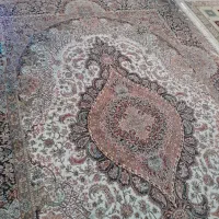 سه تخته فرش ۹متری تمیز وسالم ۷۰۰شانه