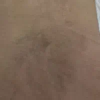 موکت پرز بلند و پشت نمد در حد نو