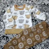 مقداری لباس نوزادی در حد نو دونه ای 35|لباس|پاکدشت, پاکدشت (مامازند)|دیوار