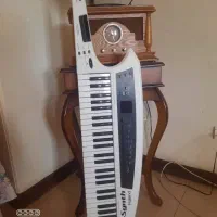 سینتی سایزر یا گیو رولند مدل ax-synth