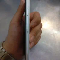 iPhone se 2020|موبایل|مشهد, ده دی|دیوار