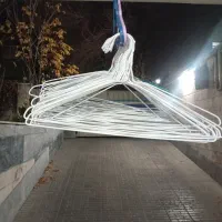 چوبکاد . چوب لباسی فلزی