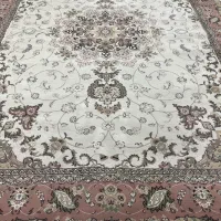 فرش ۱۲ متری کرم