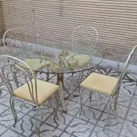 میز نهارخوری