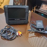 مانیتور/دی‌وی‌دی پلیر پرتابل Dynex