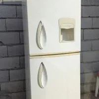 یخچال سالم و تمیز