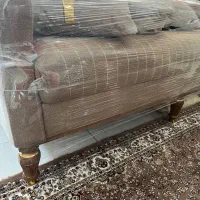مبل راحتی پنج نفره سالم حتی روکشش روشه