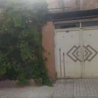 منزل ویلایی دربست حاشیه هجده متری اردیبهشت