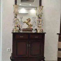 کنسول و آینه