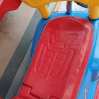 ماشین و سه چرخه