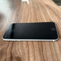 گوشی ایفون se2020|موبایل|تهران, میرداماد|دیوار