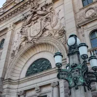 کارگر ساختمانی افغان (اتباع) با خوابگاه و غذا