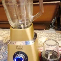 مخلوط کن و آسیاب  قوی در حد آکبند