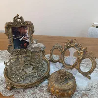 دکوری و تزئینی