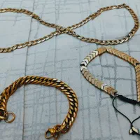 دستبند گردنبند  قیمت چک کنید در توضیحات