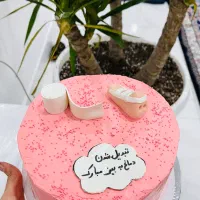 کیک خامه ای فوندانتی