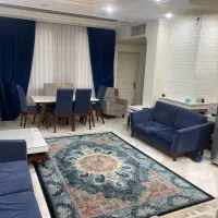 ۸۳ متر دوخواب فول امکانات ۱۰ ساله تراورتن