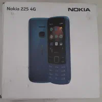 رنگ مشکی دارای شارژر و هندسفری  قیمت 5500تومن