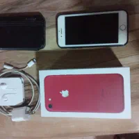 آیفون ۷ قرمز