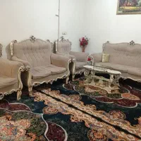 مبل سلطنتی و میز عسلی