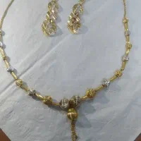 گردنی و گوشواره طلا