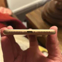 اپل iPhone 8 Plus با حافظهٔ ۶۴ گیگابایت|موبایل|اصفهان, خانه اصفهان|دیوار