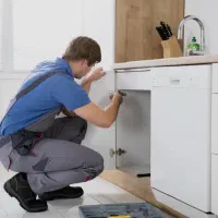 تعمیر تخصصی انواع کابینت آشپز خانه
