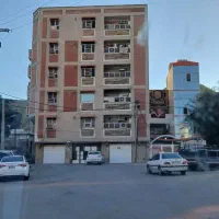 آپارتمان صد و سی و یک متر و نیم