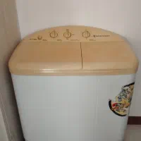 ماشین لباسشویی دو قلو وستپوینت