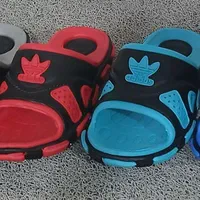 دمپایی کفش صندل روفرشی کتونی چکمه|کیف، کفش، کمربند|اراک, |دیوار