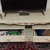 میز تلویزیون در حد نو|میز تلویزیون|بروجرد, |دیوار