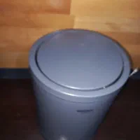 سطل تک طلایی مشکی