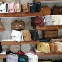 کیف زنانه بعلت جمع کردن مغازه|کیف، کفش، کمربند|تهران, بازار|دیوار