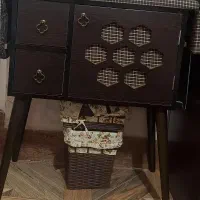 میز اتو پایه دار