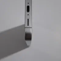 سامسونگ s24fe خاکستری