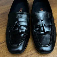 کفش|کیف، کفش، کمربند|زنجان, |دیوار