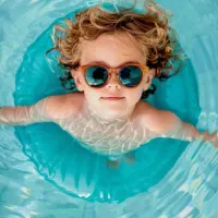 آموزش شنا(بانوان)