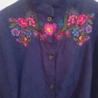 شومیزگلدوزی شده