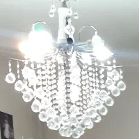 لوستر کریستال با بدنه ی استیل و تمیز