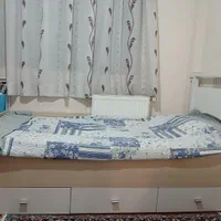 تخت خواب نوجوان