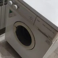 لباسشویی AEG آلمانی کاملا سالم