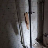 جالباسی ایستاده