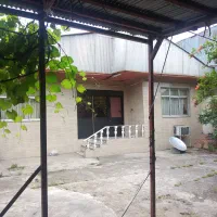 خانه ویلای با حیاط بزرگ