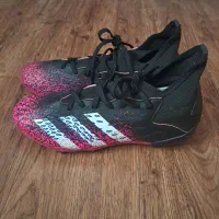 کفش فوتبال استوک دار سایز ۳۸ و ۴۲ پردیتور|کیف، کفش، کمربند|تهران, ستارخان|دیوار