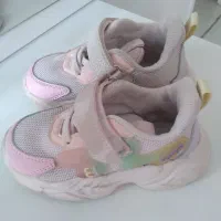 کفش دخترانه سایز ۲۶ و لباس نوی دخترانه|کفش و لباس بچه|مشهد, حسابی جنوبی (شهرک غرب)|دیوار